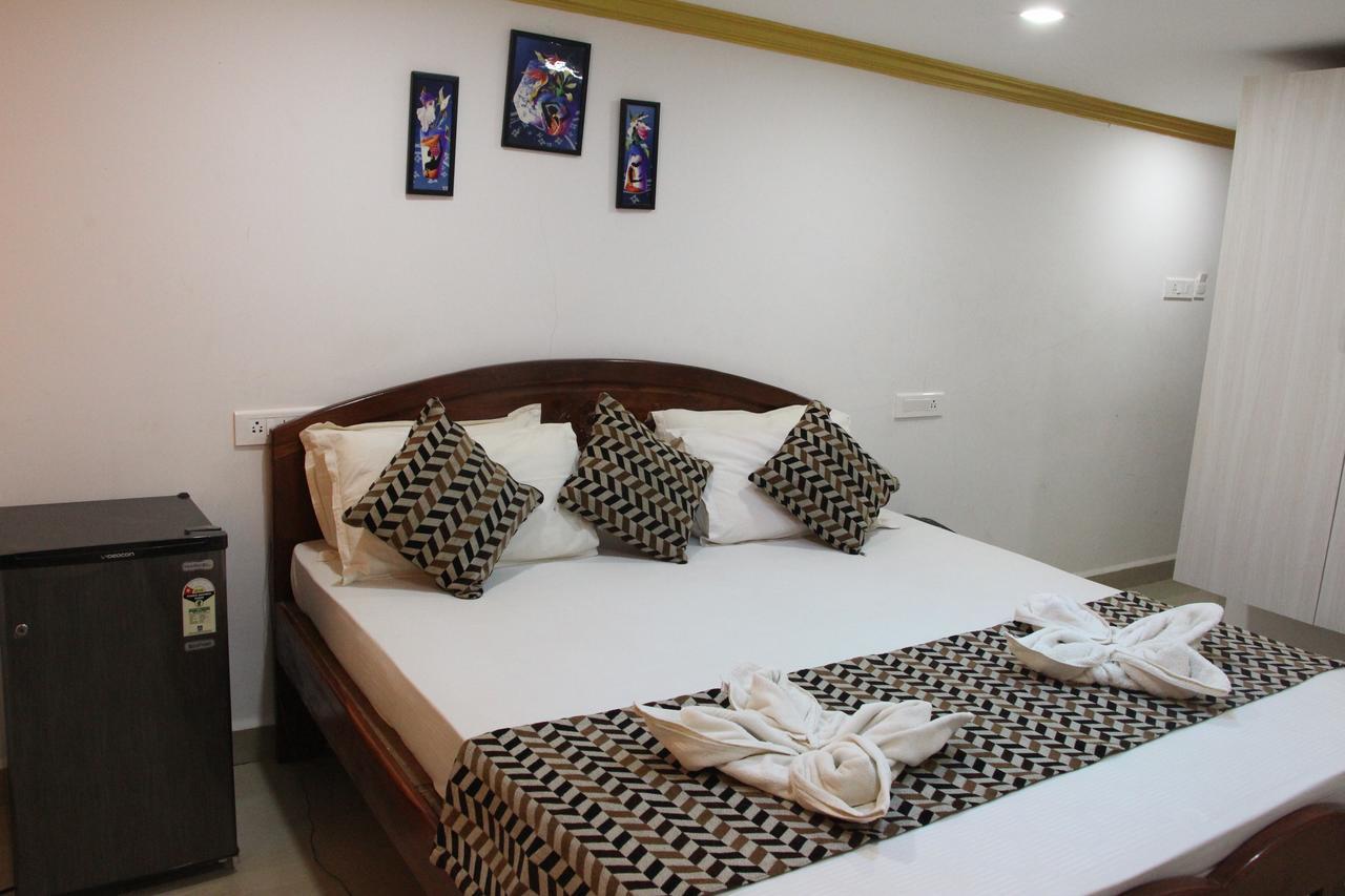 Hotel M R Manfred Calangute Exterior photo