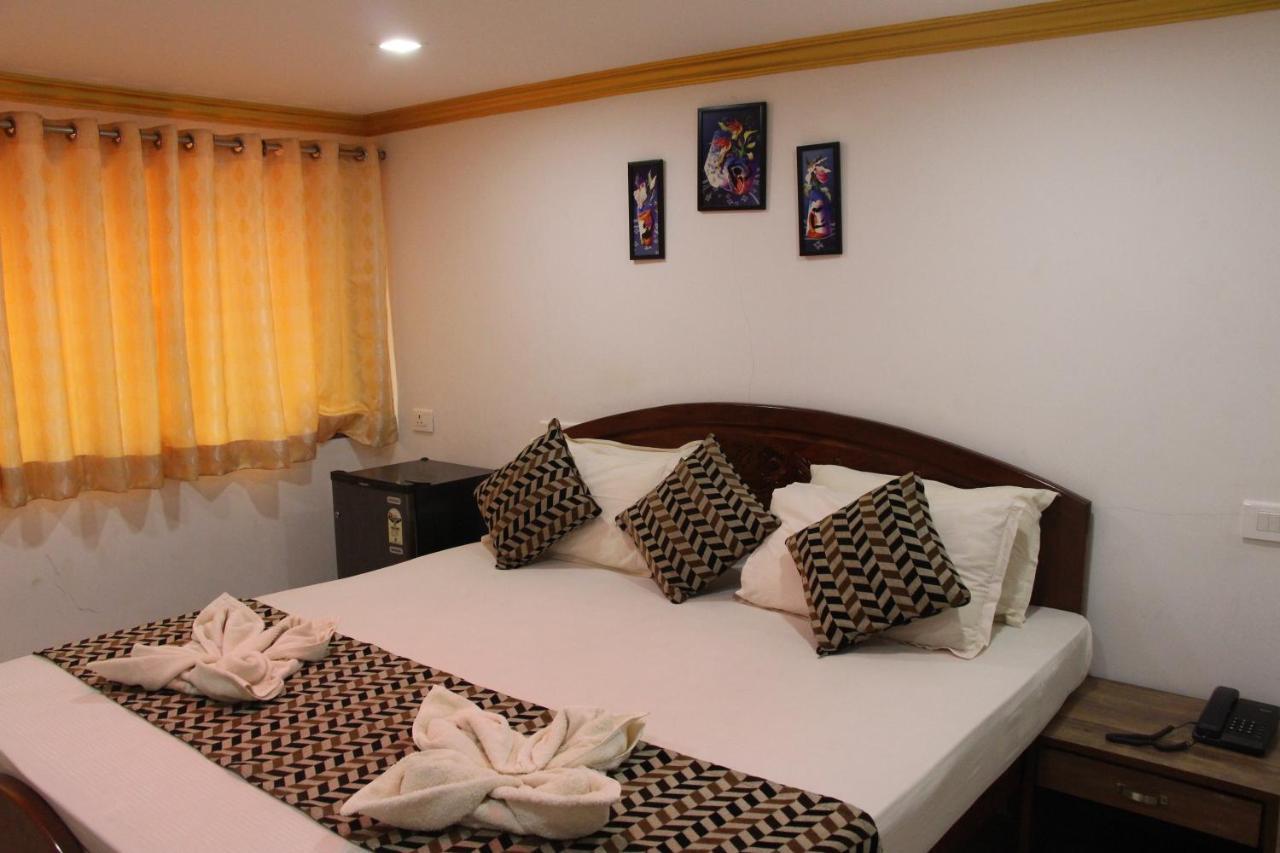 Hotel M R Manfred Calangute Exterior photo
